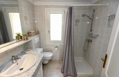 The Alou Villa 1 - Jacuzzi - BBQ - Garden - Pool - Foto 23