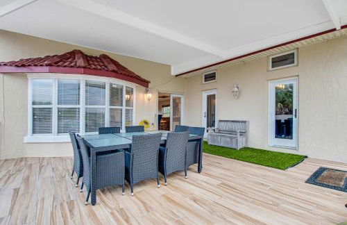 Castle, pvt pool, hot tub, beach, mini-golf, dock, fishing, ping pong - Foto 64