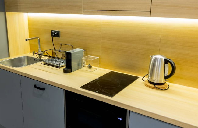 Teanna Lux Apartments - Photo 25