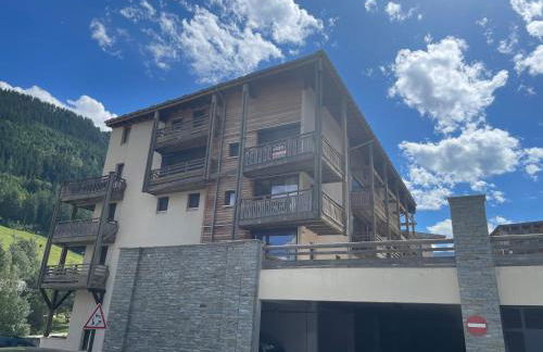 Nid douillet avec superbe vue à 200m des pistes - Photo 15