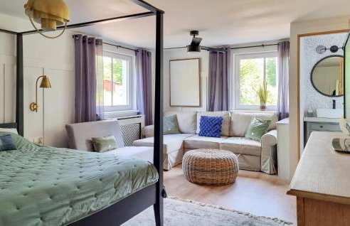 7 Bedroom Lovely Home In Szalstry - Foto 19