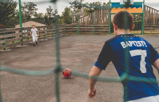 Wooden Chalet on the Edge of Lac de Miel - Foto 10