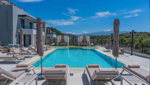 Luxurious Villa Micha - With 150m Pool - Foto 2, sunbed