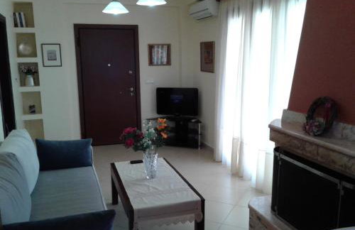 Avia, house with privillaged view, 100 meters from the sea - Photo 5