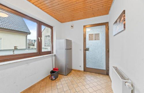 Worker Apartments Oberboihingen near Stuttgart, Nürtingen, Autobahn A8, Parking,Wifi,Smart,Smart TV - Foto 35