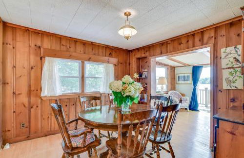Cozy Cohocton Cottage with Private Beach and Deck! - Foto 16