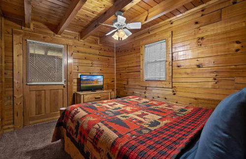 Escape to the Smokies- Pool, hot tub, cozy cabin, Pigeon Forge - Foto 26