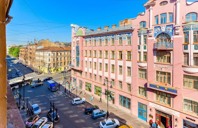 Feelathome on Lower Nevsky - Photo 53