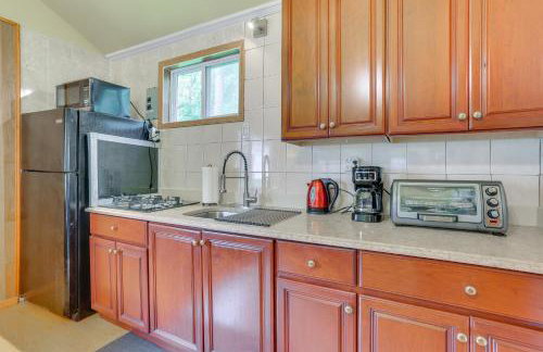 5 Mi to Swinging Bridge Reservoir Cabin with Porch! - Foto 4