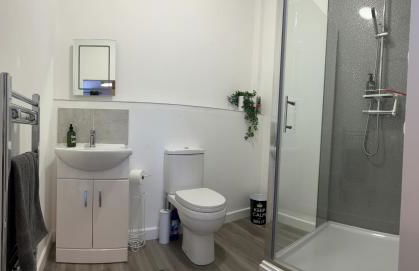 Modern Barn Conversion - Photo 39