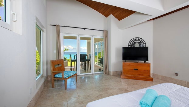 Sky Beach Club Villa Waterfall 2 4 Bedroom Home - Foto 4, Habitación