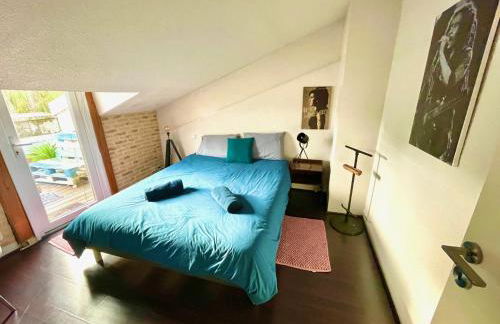 Superbe LOFT centre-ville - Sauna - parking privé -Clim- 1 à 10personnes - Foto 27
