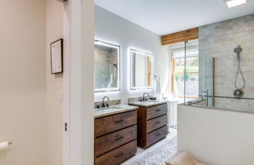 Mtn Views and Spacious Deck! Modern Caldwell Getaway - Foto 14