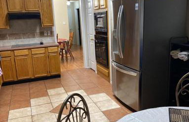 Comfy 3-Bedroom Home in Arlington - Foto 2