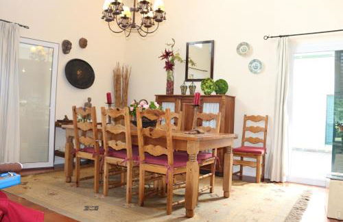 Luxury VILLA CAMÉLIA. Mountains, golf, horses, levada walks. - Foto 13