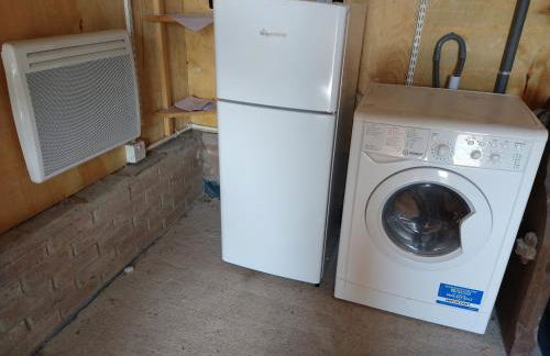 The Studio, Upper House Farm, Crickhowell. - Photo 38