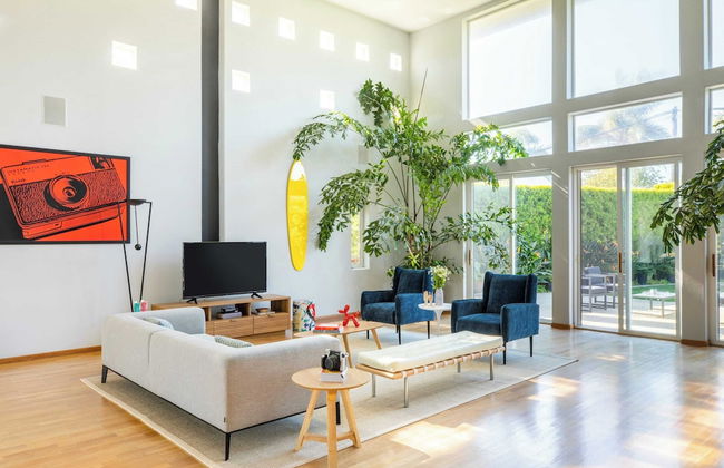 Beachcomber by Avantstay Elegant Modern Estate w/ Pool, Hot Tub & Outdoor Dining! - Foto 33