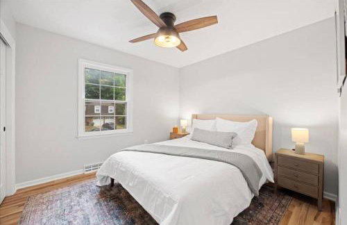 Light Bright OP Remodeled Home 4BD 2BTH - Foto 37