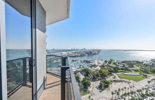 MVR - SupErhost Stay 10 Yrs of 5-Star Service - Foto 20