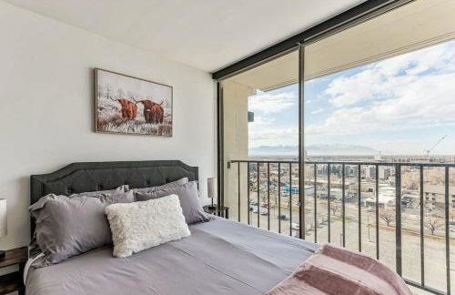 High Rise 11th Floor City Views Free Pkg Gym - Foto 9