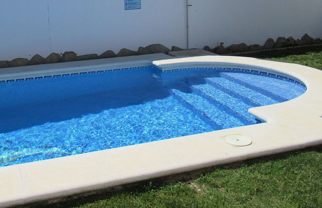 Chalet Huerta 1 con piscina y paddle - Photo 17