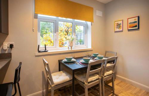 4 Bed Contractor Accommodation in Longbridge - Foto 33