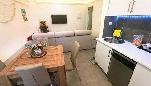 VIP Poolsuite Calafell - Foto 1, stove, pet friendly, minibar