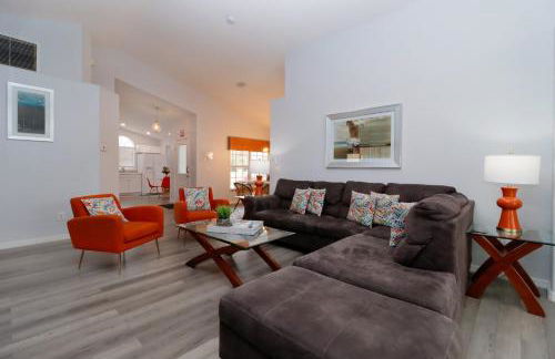 Making Dreams 4BR Family Villa with Pool and Game Room Near Disney Parks - Foto 21