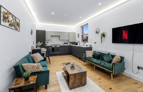 2 Bedroom Flat By Key Light Properties Short Lets & Serviced accommodation two minutes walk from Canada Water Station - Great for Contractors, Group and Family - Foto 64