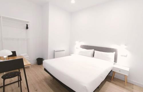 Apartamentos La Brava by gaiarooms - Photo 69