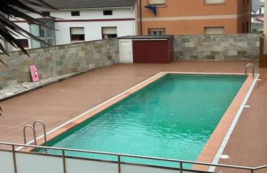 Piso cerca de la playa, dos habitaciones, piscina y terraza - Foto 9