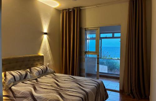 Refúgio Frente ao Mar há Passos da Areia com piscina - Foto 22