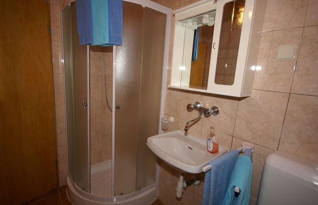 Stone Holiday Home in Peresiji With Pool - Foto 16