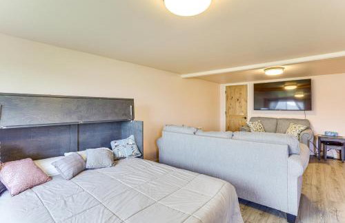 Lake Whatcom House with Private Hot Tub and Dock - Foto 16