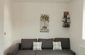 Amanah Properties - Stylish Retreat for Friends & Families Zone 1 Sleeps 5 - Foto 8