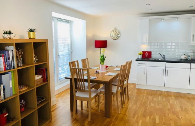 Remarkable 2 Bed Apartment in Edinburgh - Foto 8