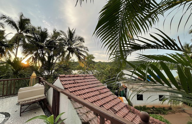 Casa Riverside- 5BHK Luxuty Pool Villa - Photo 41