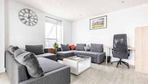 Stylish & Comfortable Top-Floor Flat in Harrow - Foto 4