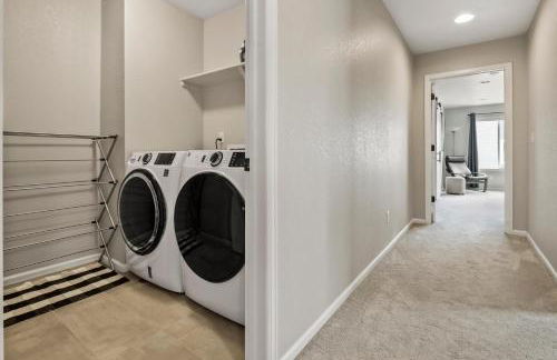 Sunny & Quaint Hidden Gem w Office - Dog Friendly - Foto 35