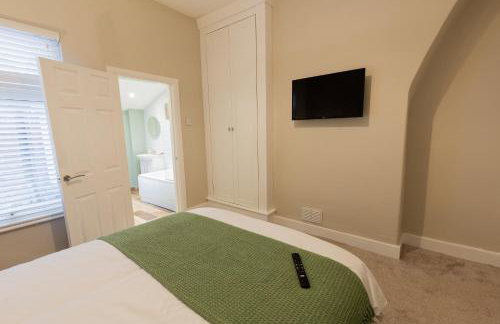 'Weston House' Newly Renovated Family and Workspace Business Cosy Home in Runcorn, Cheshire ENTIRE HOUSE - Foto 21