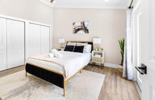 Alluring Luxury Oasis, Modern Comfort & Relaxation - Foto 25