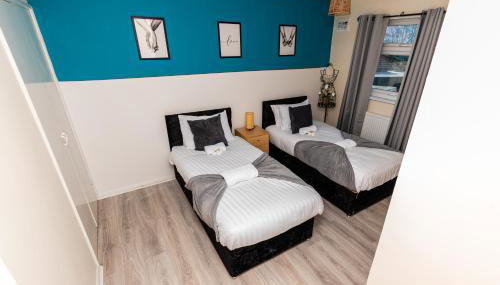 Fife - Driveway Parking Spacious 4 bed house Sleeps 6 Ideal Contractor Accommodation - Photo 4