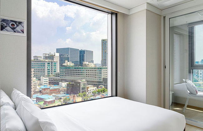 Urbanstay Myeongdong - Photo 31