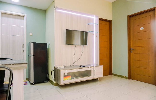 Fancy And Nice 2Br At Gading Greenhill Apartment - Photo 9