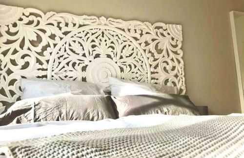 Cozy Apartment near Maschsee, balcony, gardenview - Foto 9