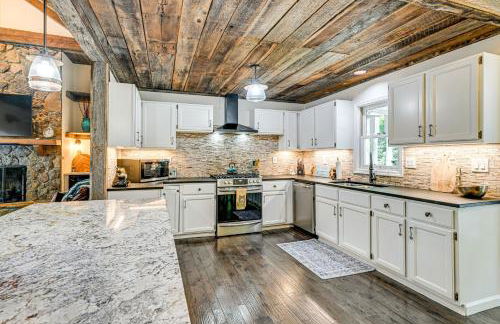 Outdoor Fireplace and Views Mountain Bearadise - Foto 8