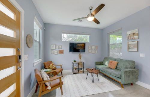 6 Mi to Dtwn Austin Escape with Private Yard - Foto 1