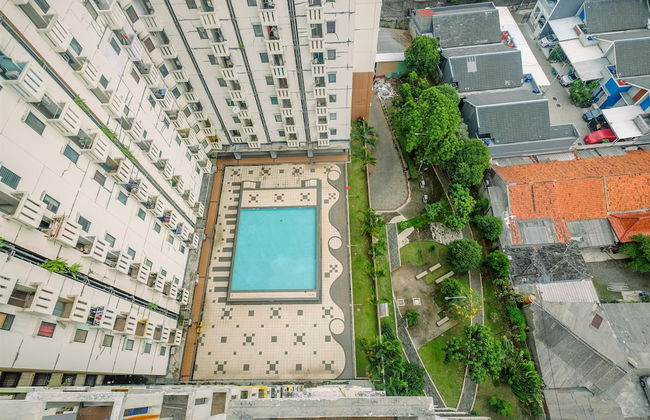 Simple And Cozy Living 2Br At Cibubur Village Apartment - Foto 19