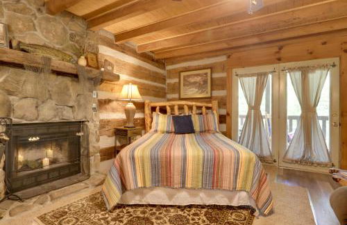 3 Mi to Natl Park Townsend Apt on Little River! - Foto 9