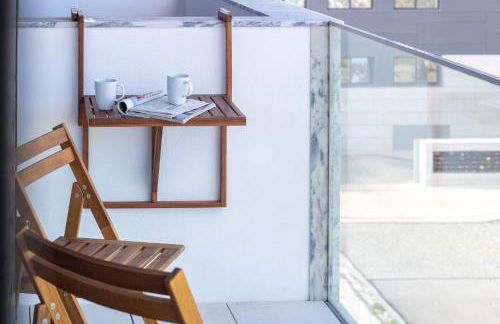 Stylish 2BR in Leça with AC by LovelyStay - Photo 3